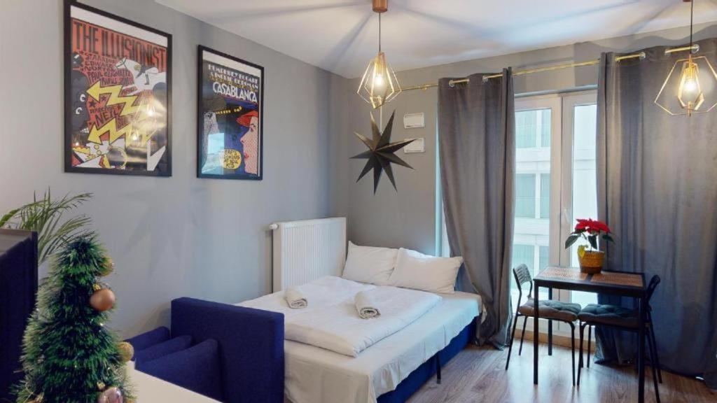 Wroapart-Pl Prince Witold Apartments By The River - 500 Steps To Market Square Вроцлав Екстериор снимка